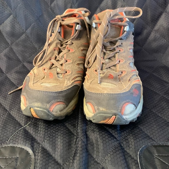 Boys North Face Vindicator Brown Suede Orange Ankle Hydo Seal Waterproof Boot 3 - Picture 2 of 10